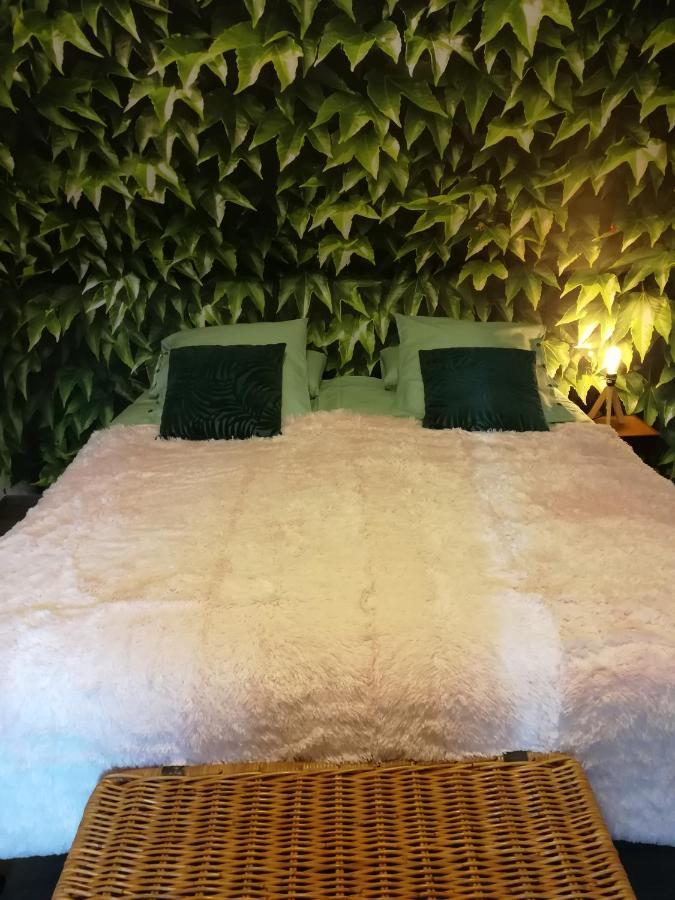 Lait & Lit Bed and Breakfast Triqueville Exteriör bild