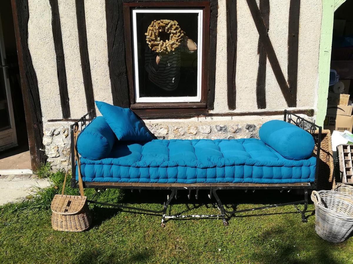 Lait & Lit Bed and Breakfast Triqueville Exteriör bild